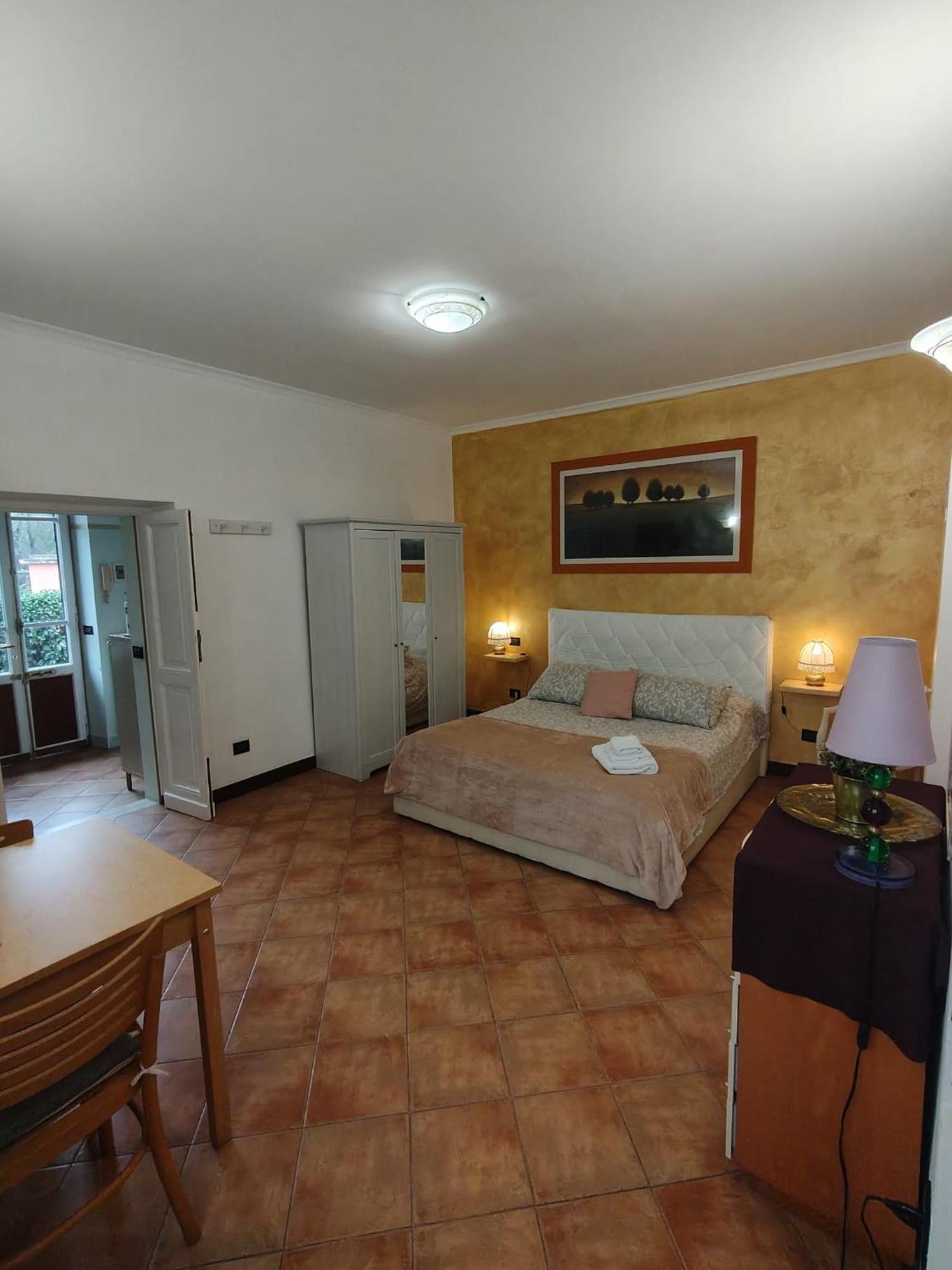 Piramide Gold Apartment Rome Bagian luar foto